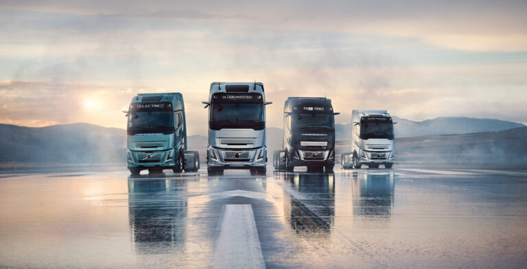 Volvo_Trucks_FH_Aero_Range_2048x1045